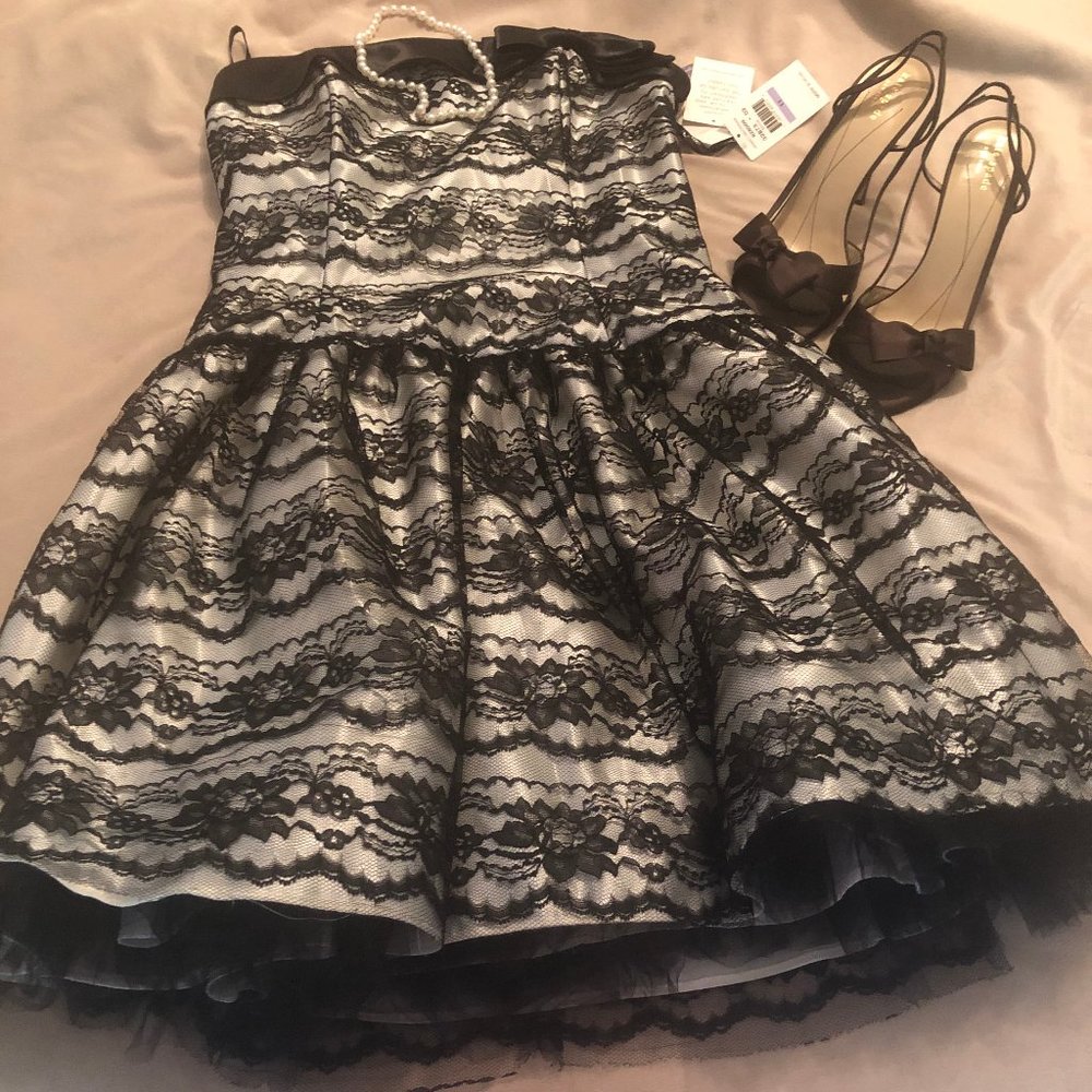 Jessica McClintock Strapless Dress.